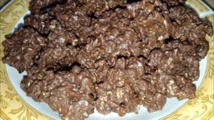 coklat kacang