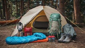 Camping Asyik di Bandung: Keduanya Seru, Tapi Mana yang Lebih Murah? 2 hilltop camp lembang