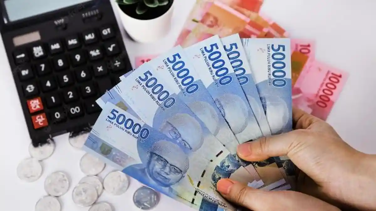 Cara Cepat Mengecek Ciri Ciri Uang Palsu dengan Metode 3D